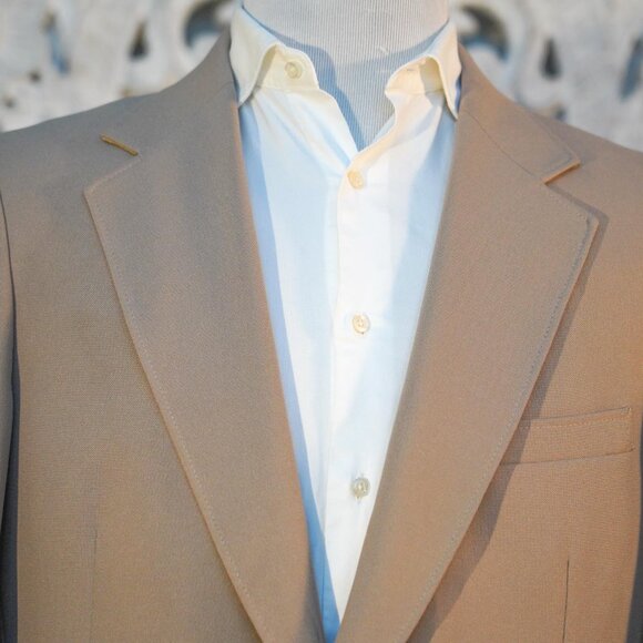 Towncraft 42S Men’s Blazer Beige Gold Buttons USA Made Classic Fit Vintage - Picture 2 of 15